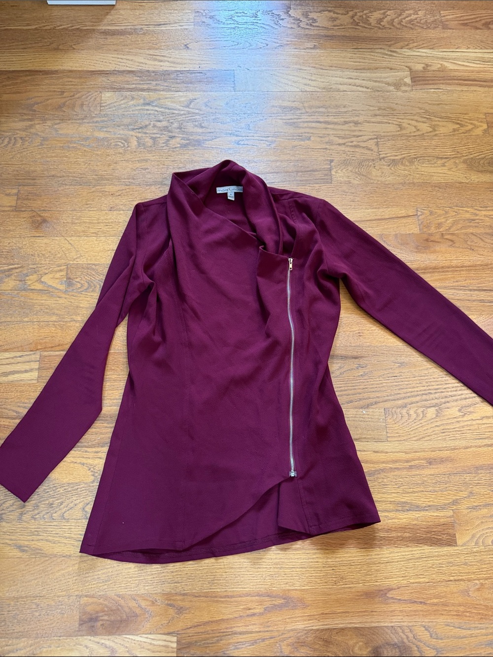 Moa Moa Burgundy Asymmetrical Zip Long Sleeve Top, size small